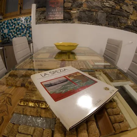 5 Terre E Dintorni House *