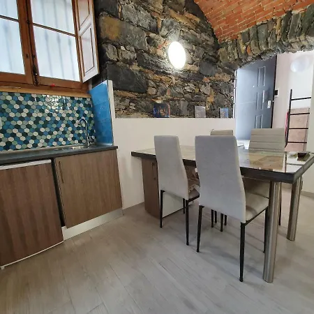 Vakantiehuis 5 Terre E Dintorni House La Spezia